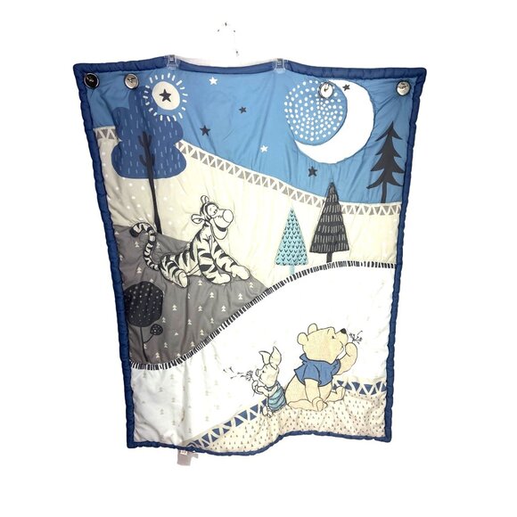 Disney Baby Forever Winnie Pooh Tigger Piglet Lambs Ivy White/Blue/Gray Crib Qui - Picture 1 of 9